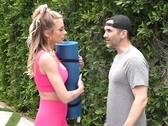 Fit cougar Barbie Feels drops her yoga pants to be fucked hard