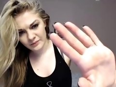 Sexy girl rubs pussy and fingers on cam